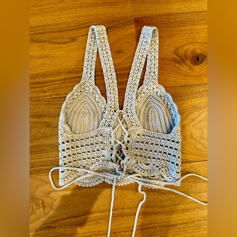 Hand knitted macrame halter top - Picture 2 of 4
